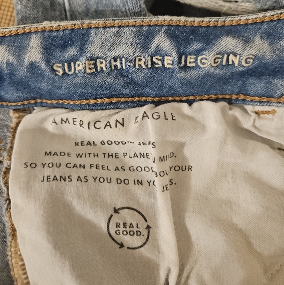 American Eagle Outfitters Super Hi Rise Jegging destroyed next level strecth 12S - Picture 16 of 16